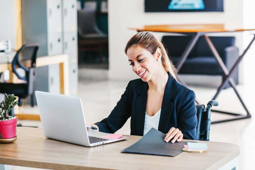 Woman on laptop